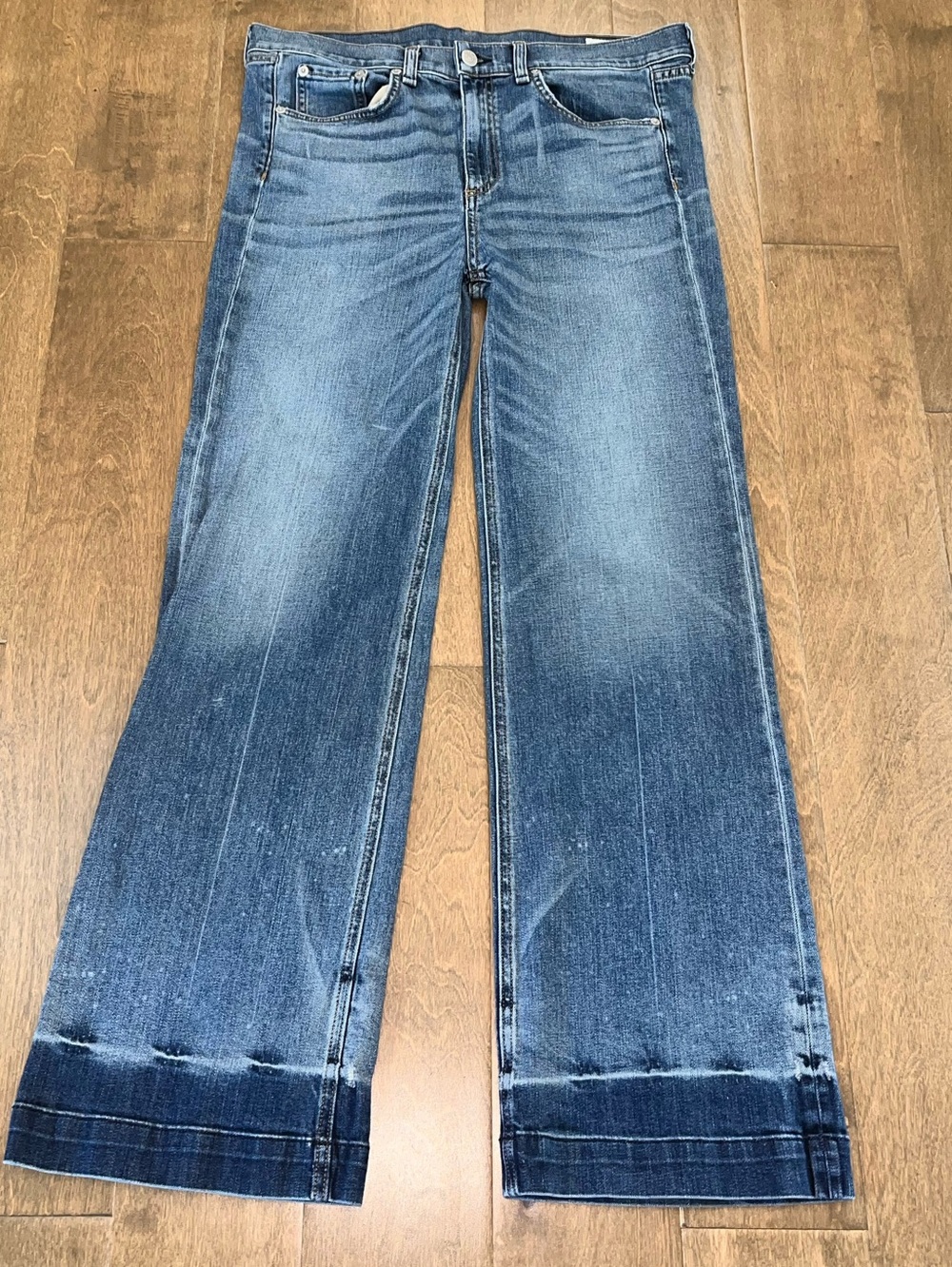 Rag & Bone: Women’s Wide Leg Jeans Size 28